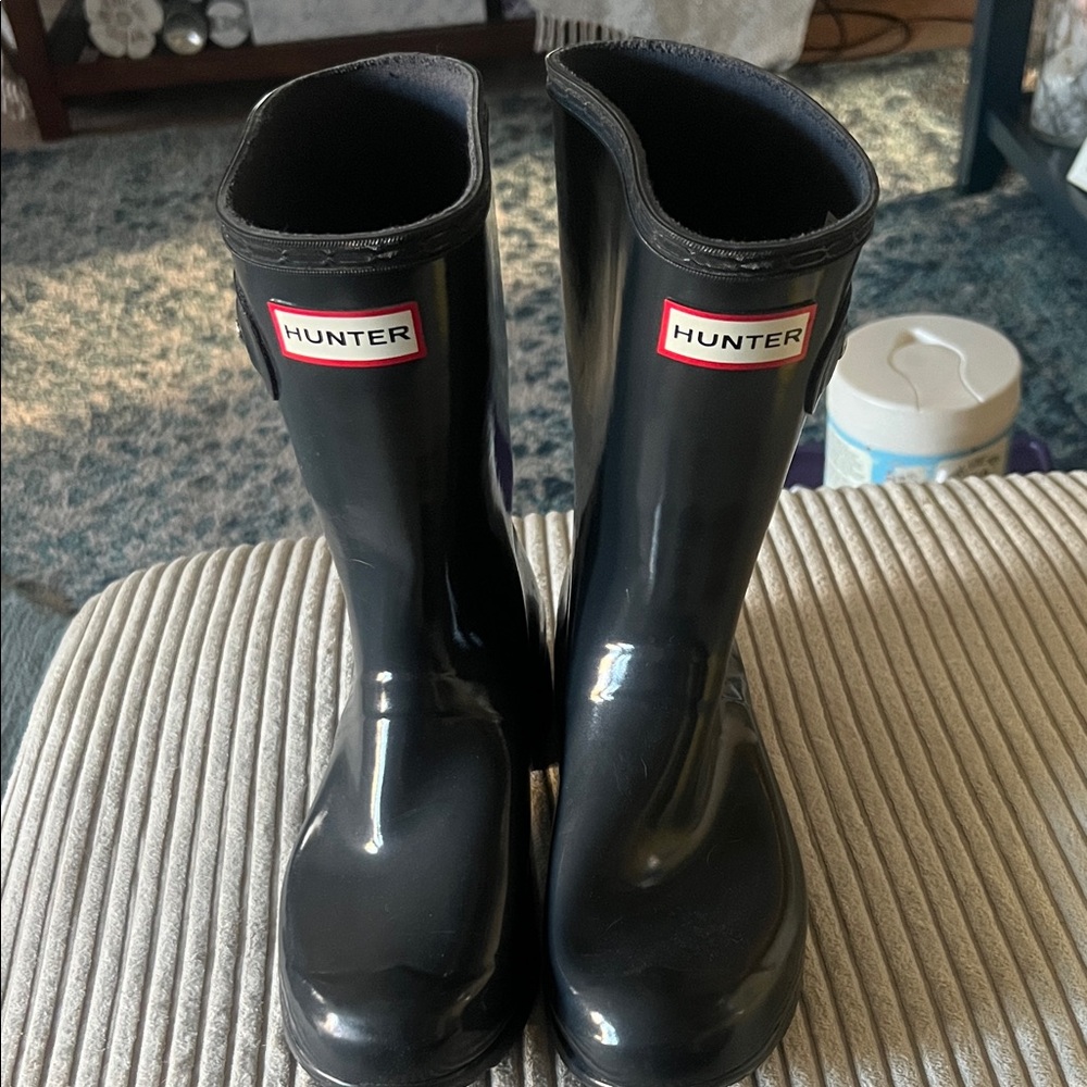 Hunter Glossy Dark Gray Original Tour Short Rain Boots